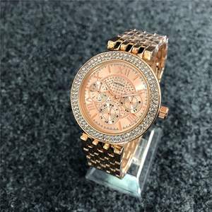 Reloj de lujo de marca Foumers para mujer, otros relojes de línea premium con piedra de circonita cúbica y cuarzo chapados en oro, recién llegados - Product Image 5