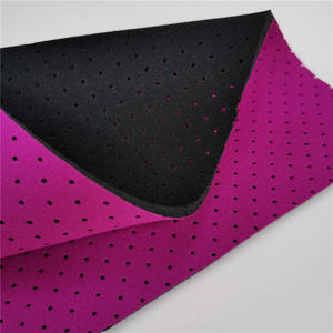 قماش نيوبرين مثقب ومضاد للانزلاق ومضاد للانزلاق ومثقب من النيوبرين جيد التهوية ومنقش لإمدادات الخيول - Product Image 6