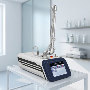 Máquina Láser de CO2 Portátil de Alta Tecnología de 10600nm con Tecnología Q-Switched para Rejuvenecimiento Cutáneo, Tensado Cutáneo Fraccional con CO2 y Antienvejecimiento - Product Image 1