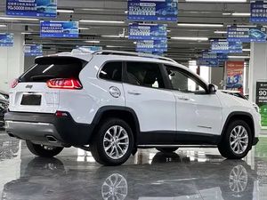 Personalización Interior de Automóviles Usados, JEEP CHEROKEE LIMITED <span class=keywords><strong>4WD</strong></span> 2019, 2020, <span class=keywords><strong>2021</strong></span> - Product Image 5