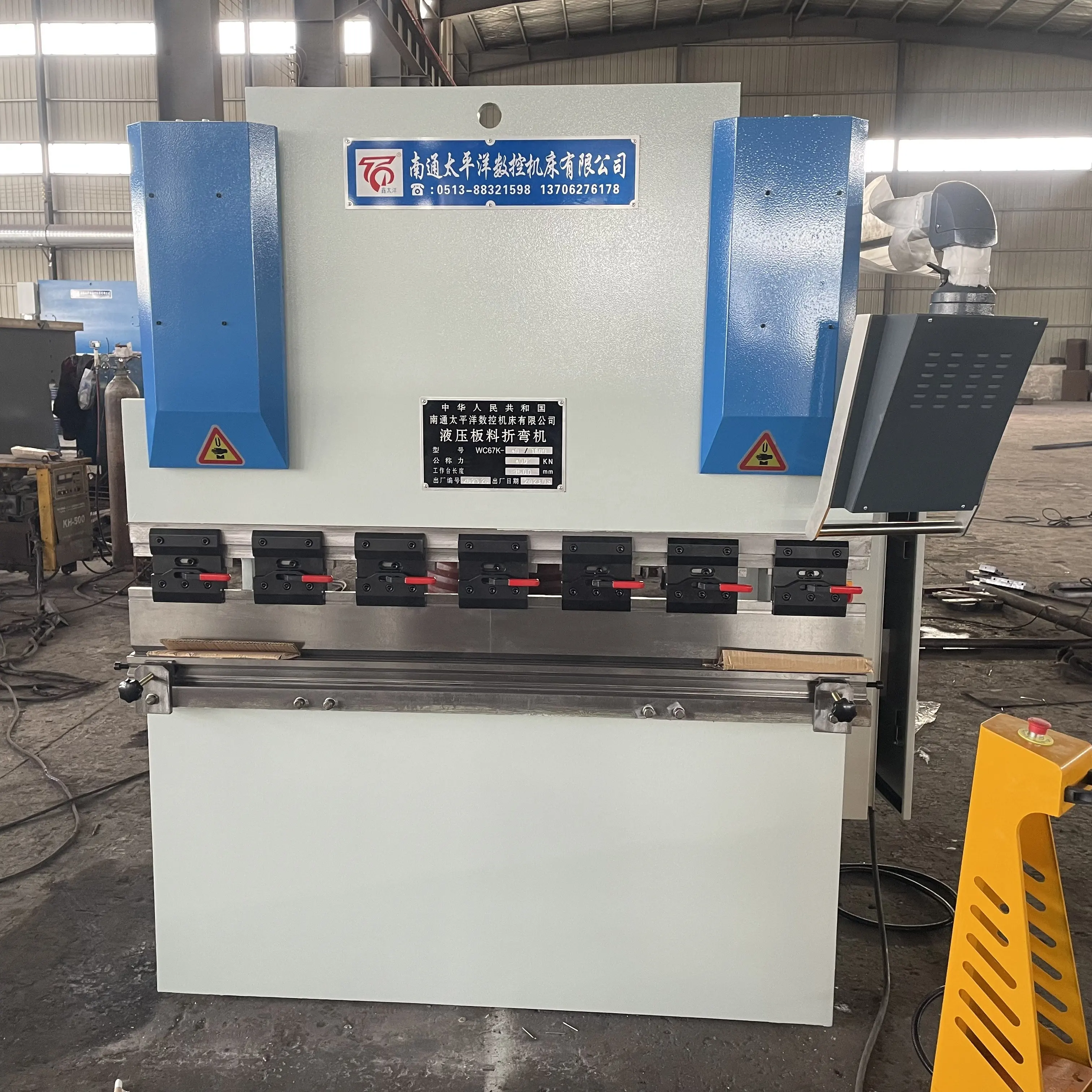 Giá rẻ CNC Báo Chí Phanh thủy lực Báo Chí phanh Mini tấm kim loại Máy uốn 30t40t1600 Mini thủy lực CNC Máy uốn