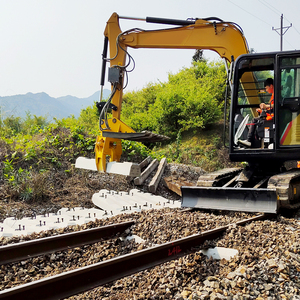 Offre Spéciale d'excavatrice sur chenilles de changeur de dormeur de machine d'entretien de voie ferrée à vendre - Product Image 2