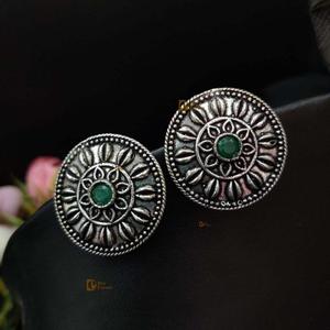 Pendientes de botón con diseño floral oxidado, hechos a mano, para uso casual y fiestas, producto al por mayor - Product Image 4