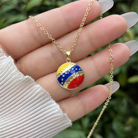 Meistverkaufte Venezolanische Nationalflagge Emaille-Halskette, Goldener Flaggenanhänger, Trendiger Patriotischer Schmuck für Frauen Tägliches Tragen