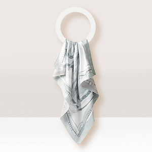 15 Thoughtful Gift for Her Birthday Ideas for Milestones