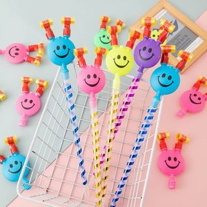 Juguete de silbato con forma de trompeta para niños, instrumento musical de plástico con dibujos animados, 6 uds., regalo para fiesta - Product Image 1