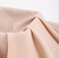 Tissu en laine de pêche 100% polyester pour abaya noire arabe / coréenne pour hijab, tissu en mousseline de chiffon, tissu pour foulard arabe