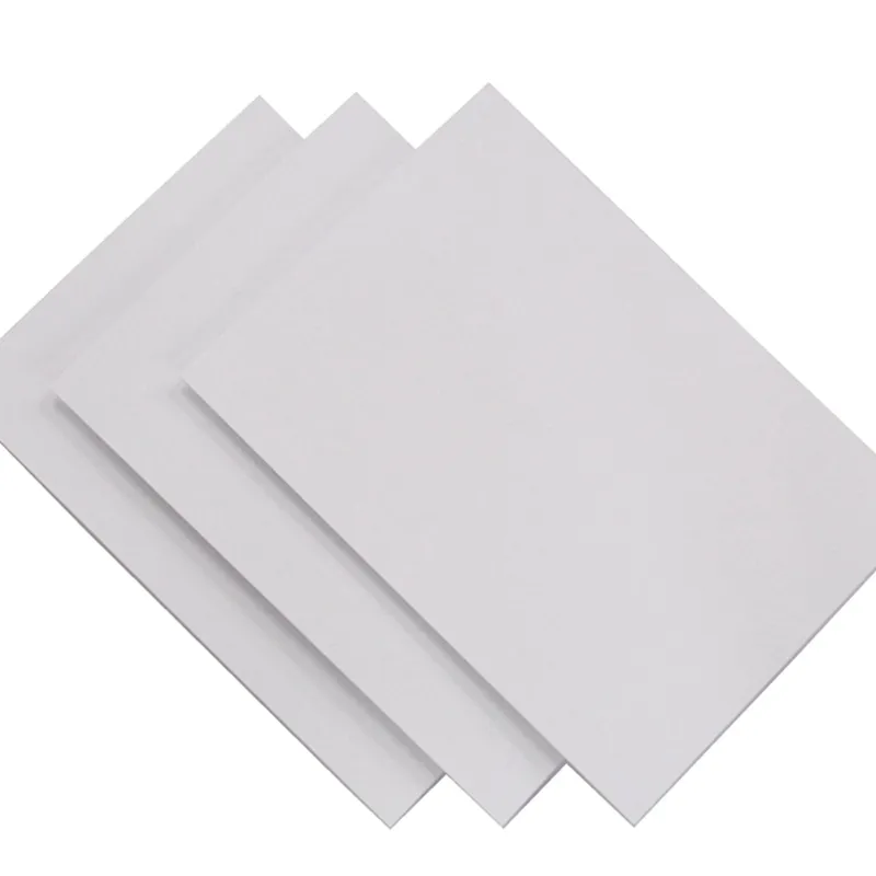 ورق الكرتون رمادي اللون 700×1000 مم ورق كرتون رمادي 1.5 مم 900 جرام لكل متر مربع للتغليف
