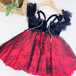 Robe de soirée longue pour femme, style gothique, taille empire, motif crâne noir et rouge, bretelles spaghetti, rubans rouges, longueur genou, rivets - Product Image 2