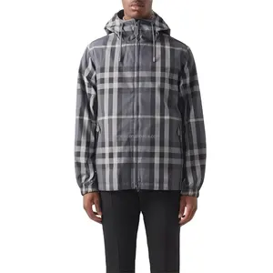 OEM chaquetas de invierno de los hombres de lana de talla grande de China fabricante al aire libre cortavientos Polar Plaid chaqueta personalizada hombres