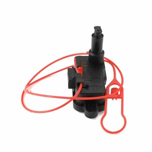 ตัวปลดล็อคฝาถังน้ำมันเชื้อเพลิง รุ่น 4L0862153D สำหรับ Audi A1 A3 A6 A7 Q3 Q7 ใช้ไฟ DC 12V ปุ่มกดพลาสติก ควบคุมการเปิดฝาถัง - Product Image 4