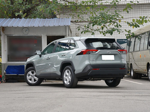 <span class=keywords><strong>Toyota</strong></span> <span class=keywords><strong>RAV4</strong></span> <span class=keywords><strong>2023</strong></span> en Oferta, SUV a Gasolina 2.0L, Versión Fengshang Plus, Modelo Compacto 2024 - Product Image 4