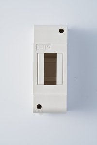 Interruptor Automático Monofásico en Miniatura JUNW <span class=keywords><strong>DPN</strong></span> 1P+N MCB 4.5KA 3/6/10/<span class=keywords><strong>16</strong></span>/20/25/32A 230V 50/60HZ Material PA66 Riel DIN Cobre - Product Image 4