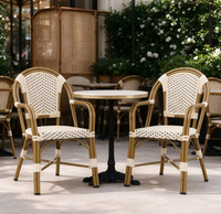 Chaise de bistrot au design moderne de haute qualité avec cadre en aluminium et matériau en rotin pour cuisine mobilier de jardin extérieur
