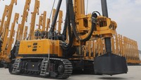 Foreuse rotative hydraulique XR240E de 240 m pour pieutage, avec moteur diesel, boîte de vitesses et pompe, conception portable et facile à utiliser