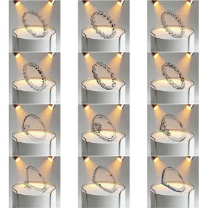 <span class=keywords><strong>Anillo</strong></span> de Diamantes Cuadrados de Plata 925 de Alta Calidad para Mujer, con Logotipo Ale, al por Mayor, para el Día de San Valentín, como Opción de Regalo para el Nuevo Estilo - Product Image 3