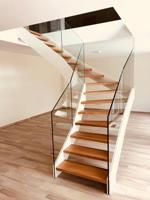 Escalier en colimaçon sur mesure 2026 pour l'accès au grenier de petits clubs commerciaux – Construction