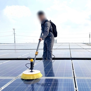 Kit de Brosse sur Perche Télescopique à Alimentation en Eau pour Nettoyage de Panneaux Solaires, Tête de Brosse Rotative à 180 Degrés, Nettoyage de Panneaux Photovoltaïques - Product Image 4