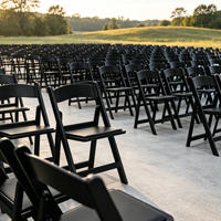 Chaises pliantes en résine noire rembourrées en plastique pour événements, empilables, pour jardin extérieur et mariages, vente en gros