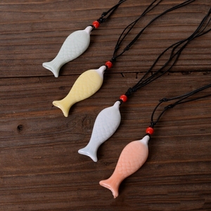 Collar de porcelana con silbato de pez, con esmalte de efecto horno vintage, temática marina, juguete musical infantil - Product Image 2