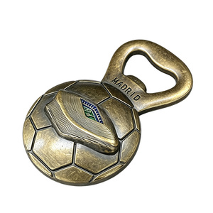 Abridor de Botellas Metálico con Forma de Balón de Fútbol Personalizado de <span class=keywords><strong>Madrid</strong></span>, Imán para Refrigerador, Recuerdo para Fanáticos del Fútbol - Product Image 1