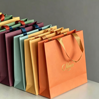 Sac de transport élégant et luxueux blanc pour faux cils, impression de logo personnalisée, carton recyclable épaissi, maintien stable