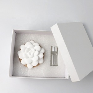 Difusor de aromaterapia de madera maciza y yeso, evaporador de aceite esencial de Perfume de coche para el hogar ecológico con estilo suculento en stock - Product Image 1