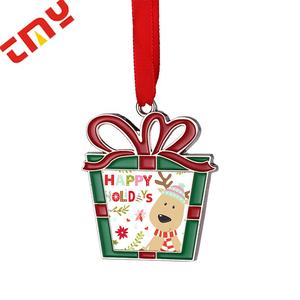 Pendentif en métal émail doux décor arbre <span class=keywords><strong>de</strong></span> noël personnalisé bricolage Sublimation transfert impression aluminium personnalisé ornements <span class=keywords><strong>de</strong></span> noël - Product Image 3