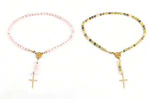 Collar de Rosario de Piedra Natural con Medalla de la Virgen María en Cobre Chapado en Oro y Cruz Colgante, Joyería Católica de Oración <span class=keywords><strong>para</strong></span> <span class=keywords><strong>Mujer</strong></span> - Product Image 4