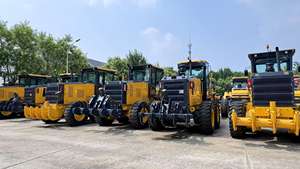 920F niveleuse à moteur 200HP nouvelle niveleuse à moteur moyenne avec lame et ripper - Product Image 2