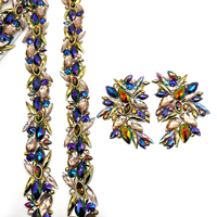 Appliques en résine diamantée thermocollantes personnalisées pour la décoration de robes de danse du défilé du Carnaval des Bahamas Junkanoo