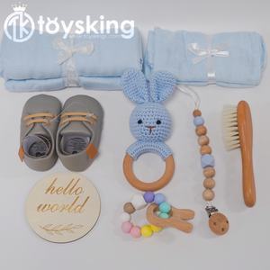 Lüks peluş oyuncak hediye el yapımı mavi <span class=keywords><strong>Bunny</strong></span> dolması hayvan ile organik pamuk aksesuarları içerir çıngırak, diş kaşıyıcı ve hatıra kutusu - Product Image 1