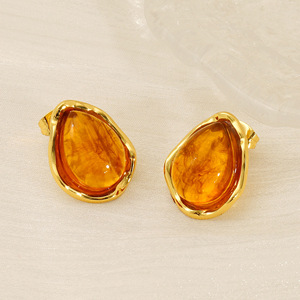 Nuovi Orecchini a Perno in Resina Geometrici Irregolari Versatili 2025 – Stile Lusso Leggero, Alta Gamma, Popolari <span class=keywords><strong>Online</strong></span>, Eleganti da Donna - Product Image 2