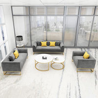 Combinaison de canapé de bureau et table basse de style nordique simple, chaise de conférence de bureau avec structure métallique et plateau en marbre