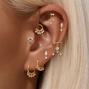 Boucles d'oreilles créoles pendantes classiques en argent 925 plaqué or, avec zircon, tailles multiples (6mm, 8mm, 10mm) - Product Image 6
