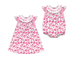 Vente en gros de vêtements pour bébés soeurs Barboteuse personnalisée MA'S GIRL Coquette avec nœud rose pour <span class=keywords><strong>petites</strong></span> filles Robe smockée Bulle pour bambins - Product Image 4
