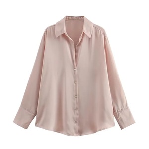 Camicia Elegante a Righe per Donna, Design alla Moda, Top da Ufficio, Texture Satinata, Maniche Lunghe Drappeggiate, Blusa Femminile 3908 - Product Image 3