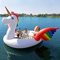 Yeni Tasarım Büyük 6 kişilik Şişme Tek Boynuzlu At Havuzu Oyuncak Su Raft Salonu Unicorn Şişme Yüzen Ada