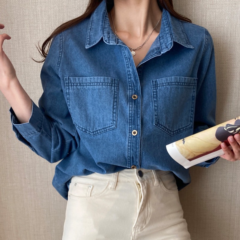 Encuentre ofertas de camisa de mezclilla con mangas para mujeres