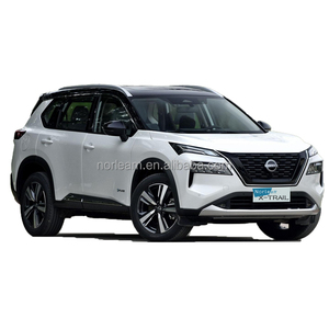 Voitures électriques fabriquées en Chine NISSAN <span class=keywords><strong>XTRAIL</strong></span> <span class=keywords><strong>2023</strong></span> Mode 5 places 5 portes Voiture essence avec moteur à essence SUV de luxe d'occasion - Product Image 1
