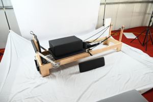 Máquina de Yoga Plegable de Aleación de Aluminio Estable y Portátil para Uso en Casa o Estudio de Yoga, Marca YJM, Garantía de 3 Años, Superventas - Product Image 4