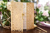 Carte d'invitation en papier découpé au laser en or Offre Spéciale avec fleur en métal estampage à chaud feuille texte papier de luxe Invitations de mariage d'anniversaire