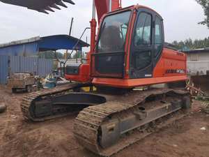 Excavatrice DOOSAN DX300LC d'occasion de 30 tonnes, économique, moteur principal importé, composants essentiels de la pompe de machines lourdes, 162 kW - Product Image 2