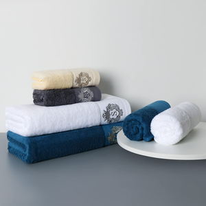 Custom LOGO Wholesale Luxurious Cotton <b>Towel</b> <b>Set</b> Face Embroidery Logo Soft Absorbent Daily <b>Bath</b> <b>Towel</b> for Creative Gifts - Product Image 3