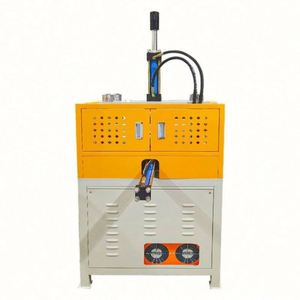 Máquina para prensar y dar forma a bombas de baño con aceites esenciales, máquina para hacer bombas de baño con múltiples moldes. - Product Image 5