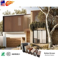 Lattes en aluminium imitation bois 30x50mm en deux parties pour bardage extérieur de porte de garage