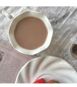 Tasses et soucoupes à café en céramique créatives rétro européennes, simples, blanches, à dentelle, pour latte et thé - Product Image 4