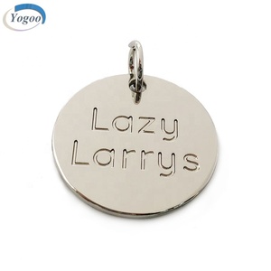 Logo personnalisé haut de gamme rond en argent en alliage de zinc breloques pour <span class=keywords><strong>chien</strong></span> classique accessoire de fabrication de bijoux pour enfants - Product Image 3