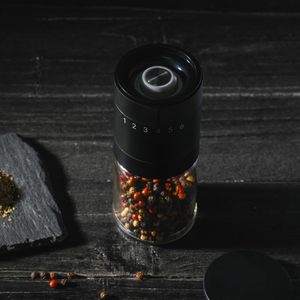 Ensemble moulin à poivre et moulin à sel à anneau réglable manuel, outils de cuisine en verre avec option de grosseur, emballé dans une boîte - Product Image 4