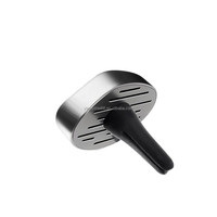 Diffuseur de parfum pour voiture décoratif personnalisé, diffuseur de parfum en bois et en métal, recharge, clip de ventilation pour voiture, purification de l'air